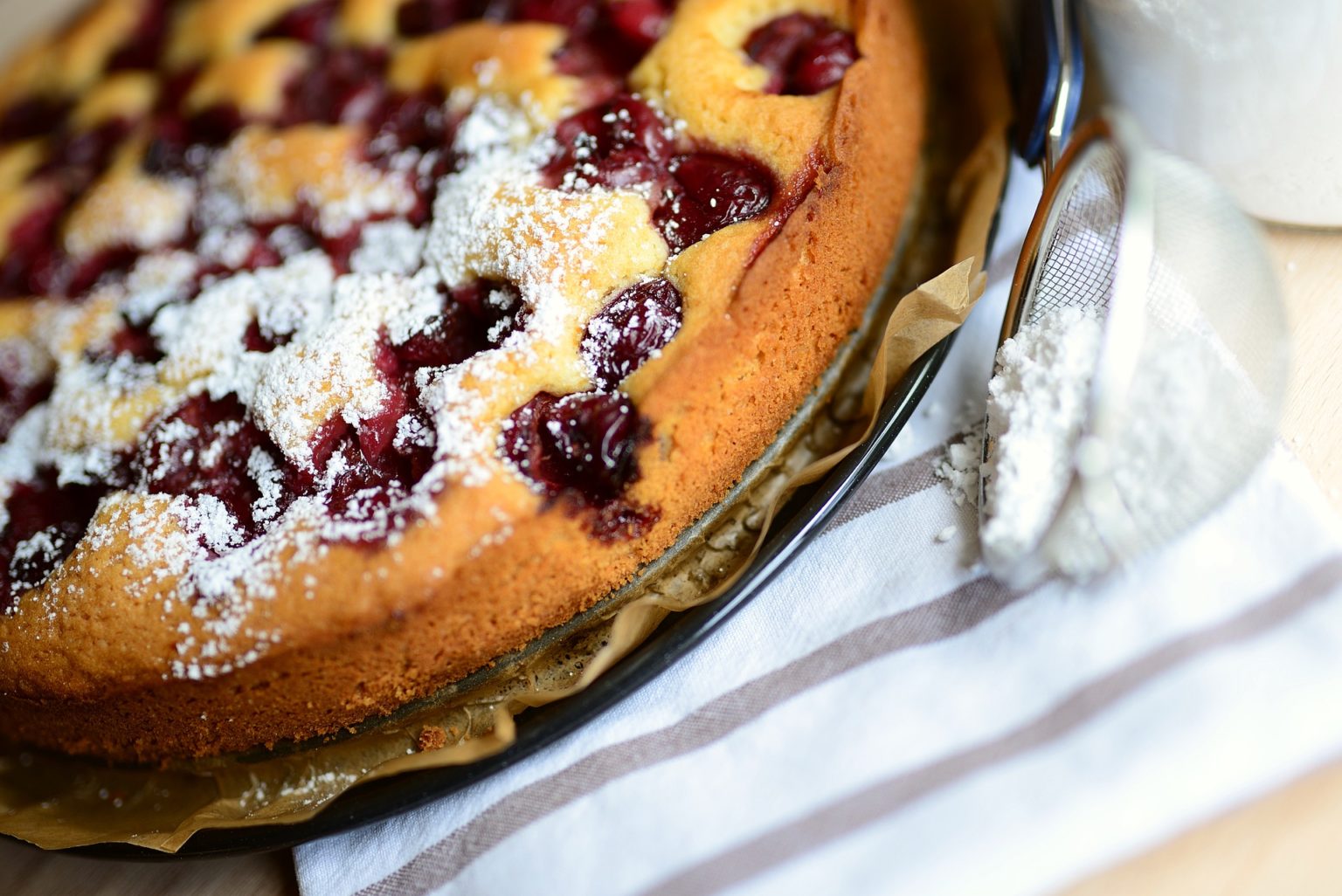 Kirschen - Rezepte für Kirschkuchen und 2 Sorten Kirsch - Limes