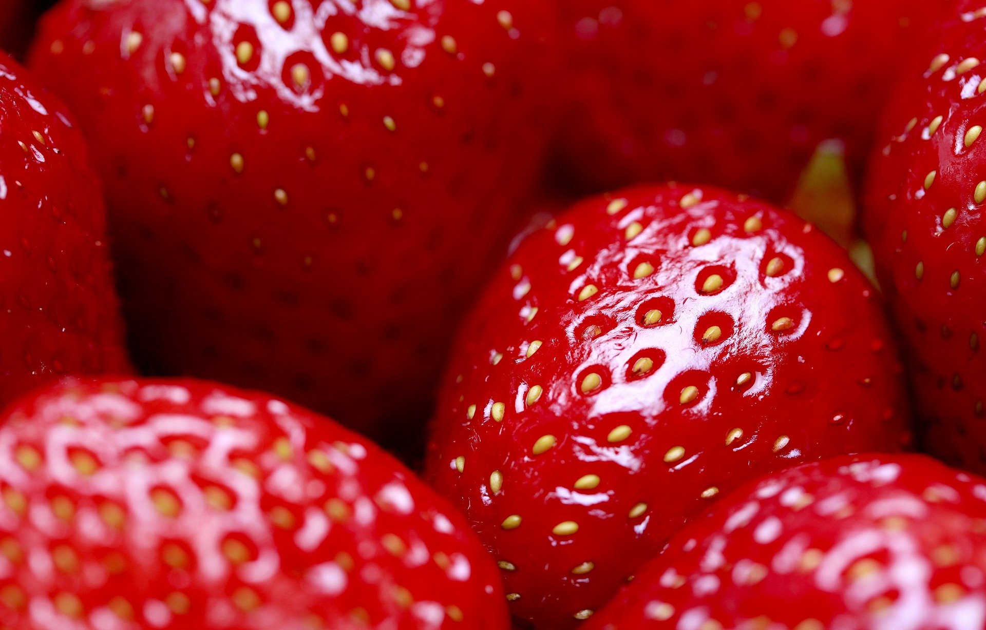 Erdbeeren, Erdbeerlimes Rezept und Stracciatella – Erdbeereis ohne Eismaschine