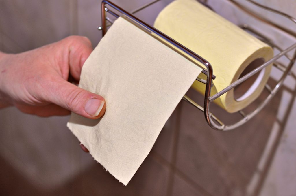 Wie gefährlich ist ein Knubbel am After? Hausmittel bei Knubbel am After