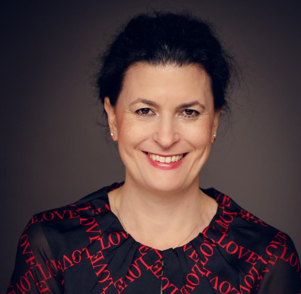 Astrid Donata Meier
Golefanio