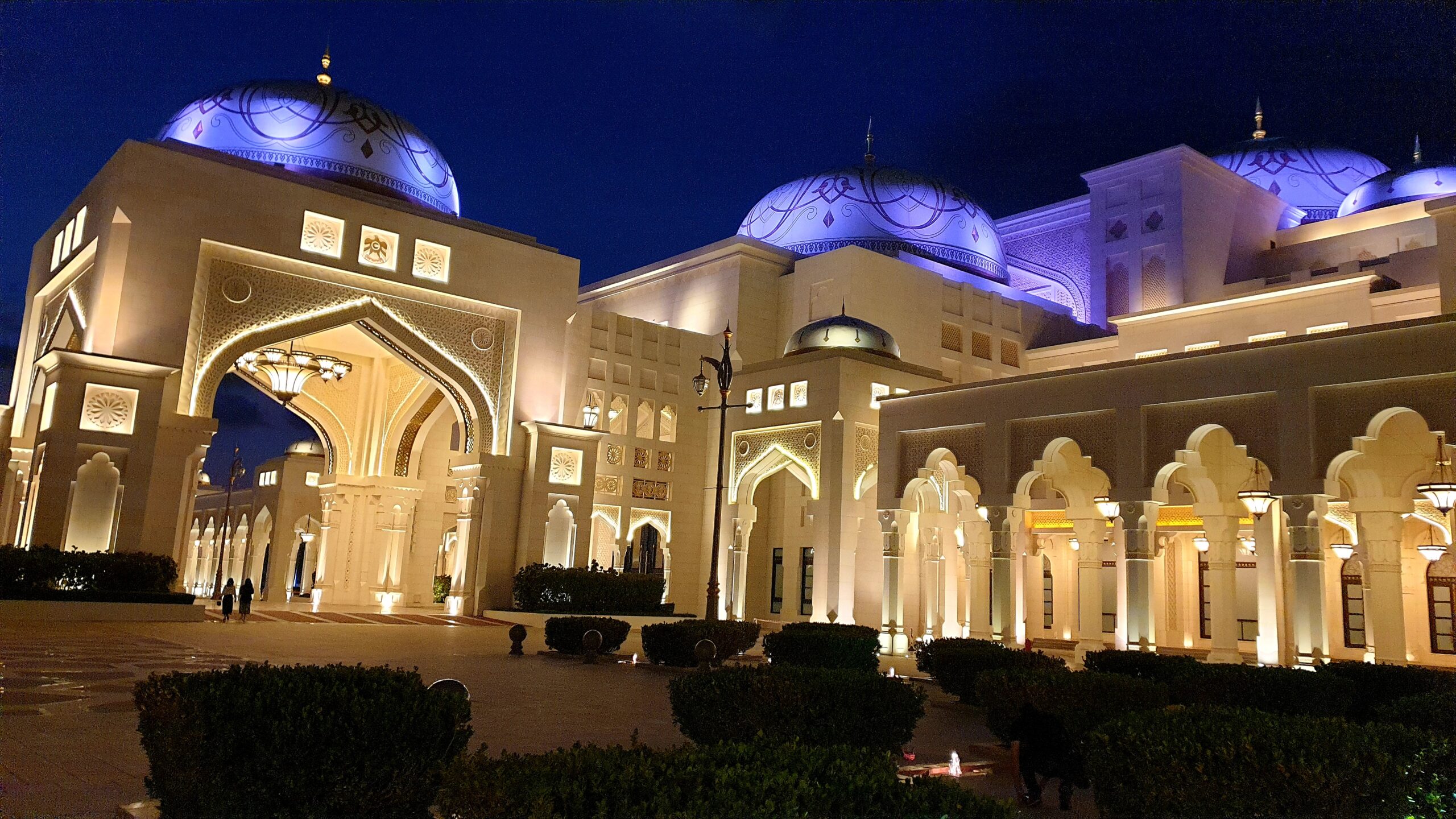 Abu Dhabi Sehenswürdigkeiten – Meine Top 5 für eine Woche Abu Dhabi Urlaub