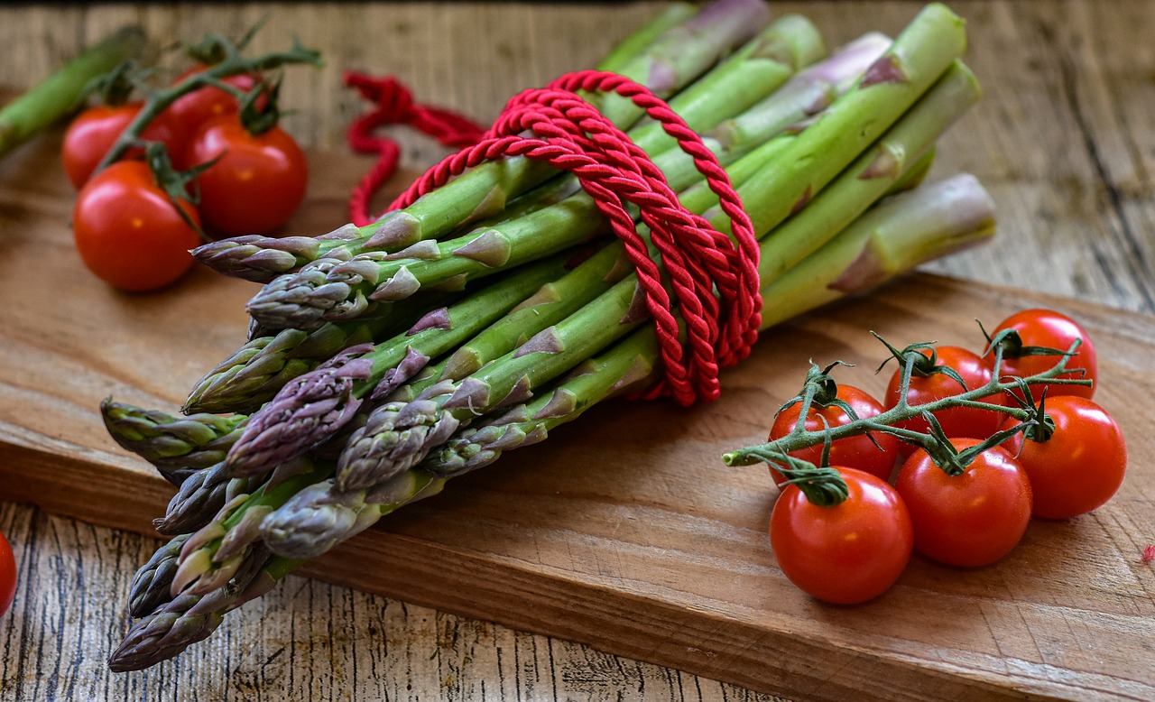Schnelle Rezepte mit grünem Spargel – Grüner Spargel zubereiten (Braten und Grillen)